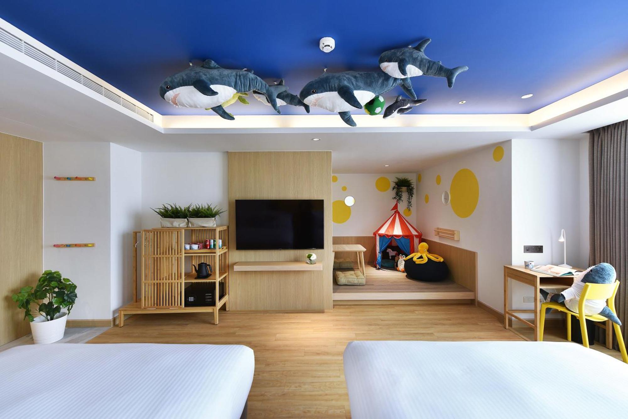 Fullon Poshtel - Kaohsiung Hotel Kültér fotó