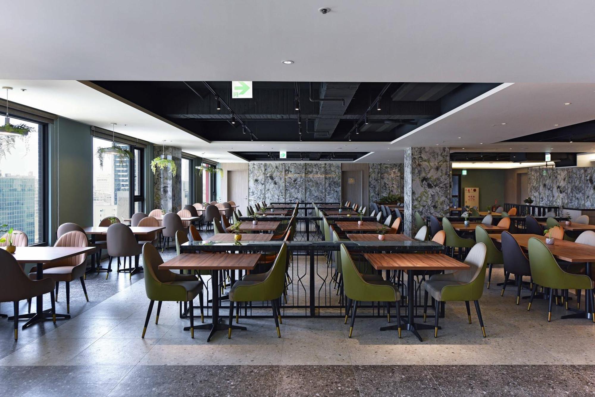 Fullon Poshtel - Kaohsiung Hotel Kültér fotó